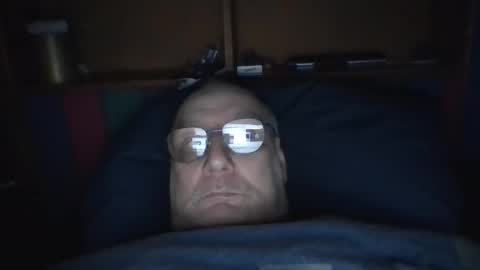 Mark online show from 10-25-25, 07:52