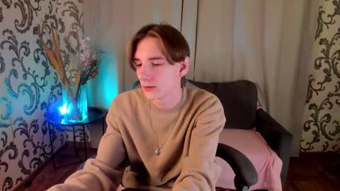 Ted online show from 11-11-25, 07:14