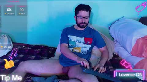 Snapshot of teddy_foster chatting on 10-16-25, 01:34 teddy_foster online show from 10-16-25, 01:34