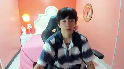 T E D D Y online show from 12-22-25, 07:44