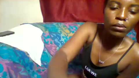 Snapshot of tee_kaicy chatting on 01-17-25, 10:55 kaicy online show from 01-17-25, 10:55