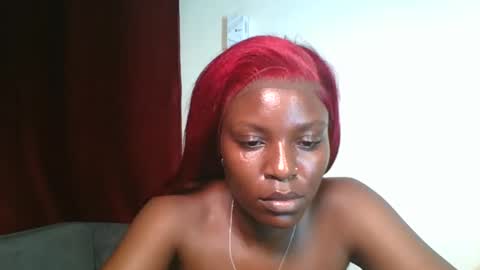 Snapshot of tee_kaicy chatting on 10-22-25, 09:03 kaicy online show from 10-22-25, 09:03