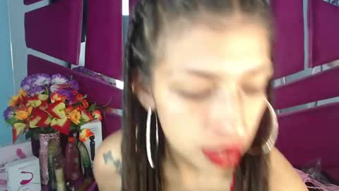 Tayloor online show from 01-14-25, 06:45