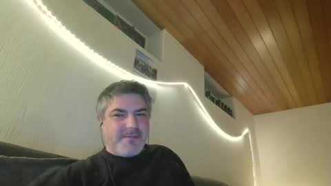 Peter online show from 02-15-25, 06:12