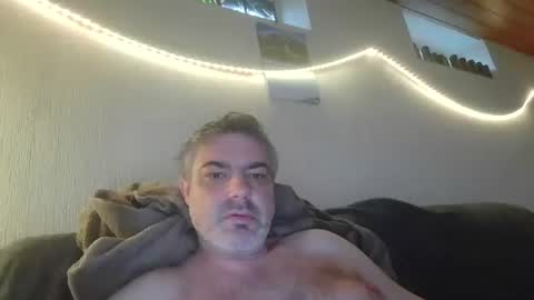 Peter online show from 09-20-25, 03:57