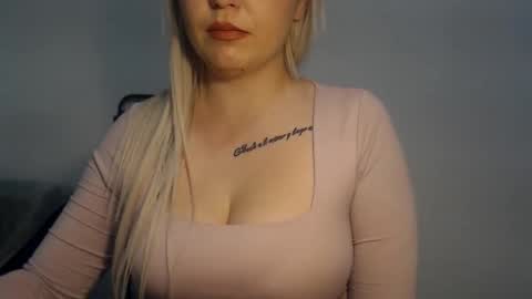 Teeyara  online show from 02-10-26, 06:45