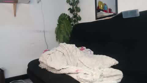 tefy_bratz online show from 09-20-25, 12:17