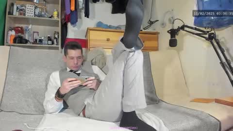 Virg Lszl online show from 02-11-25, 02:35