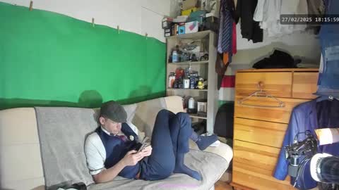 Virg Lszl online show from 02-27-25, 05:15