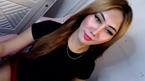 Snapshot of temptationoflust chatting on 12-17-24, 11:49 Im Dianna DONT FORGET TO FOLLOW ME   online show from 12-17-24, 11:49