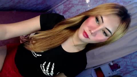 Snapshot of temptationoflust chatting on 02-11-25, 08:58 Im Dianna DONT FORGET TO FOLLOW ME   online show from 02-11-25, 08:58