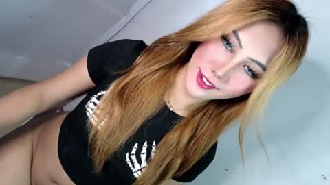 Snapshot of temptationoflust chatting on 03-09-25, 05:44 Im Dianna DONT FORGET TO FOLLOW ME   online show from 03-09-25, 05:44