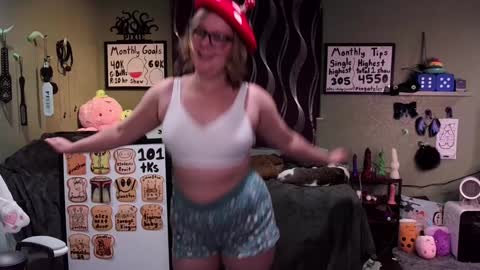 Pixie and Tentacle Overlord online show from 01-11-25, 02:30