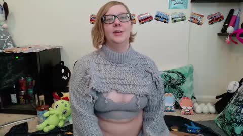 Pixie and Tentacle Overlord online show from 01-07-26, 07:16