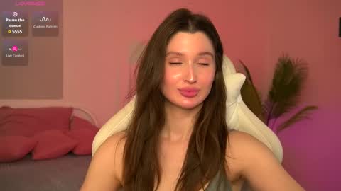 Sexy girl Li online show from 02-21-25, 08:07