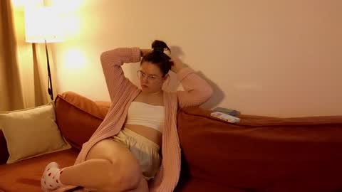 Snapshot of tenderlovesss chatting on 02-05-25, 04:25 Amanda and Kenny online show from 02-05-25, 04:25