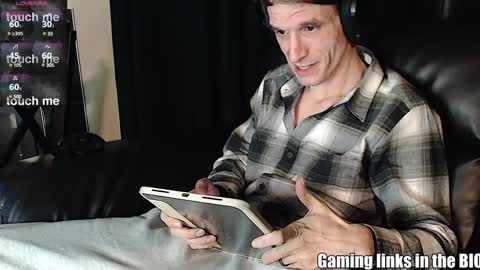 Snapshot of teninchty chatting on 01-19-25, 03:08 Ty online show from 01-19-25, 03:08
