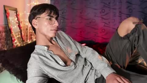 Snapshot of teo_369 chatting on 12-27-24, 01:00 Teo online show from 12-27-24, 01:00