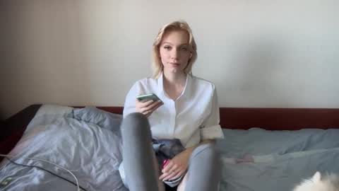 Snapshot of teresagerula chatting on 02-19-26, 05:03 Anna online show from 02-19-26, 05:03