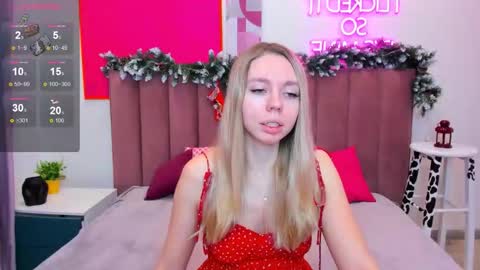 Tessa 3 online show from 12-17-25, 01:33