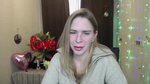 Snapshot of tessadaybreak chatting on 02-15-25, 02:00 tessadaybreak online show from 02-15-25, 02:00