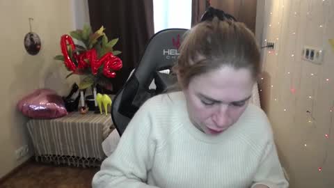 Snapshot of tessadaybreak chatting on 02-18-25, 01:33 tessadaybreak online show from 02-18-25, 01:33