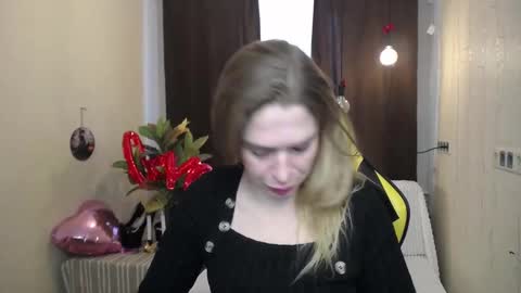 Snapshot of tessadaybreak chatting on 02-22-25, 07:34 tessadaybreak online show from 02-22-25, 07:34