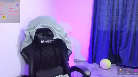 Snapshot of tessawhisnton chatting on 01-10-25, 02:13 Tessy online show from 01-10-25, 02:13
