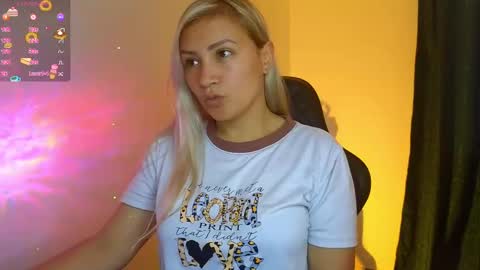 Snapshot of tessawhisnton chatting on 09-08-25, 03:44 Tessy online show from 09-08-25, 03:44