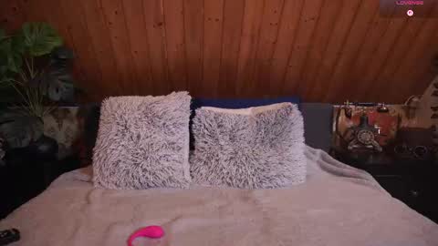 Tessa online show from 11-02-25, 03:58