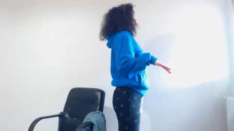 naughty tess online show from 02-07-25, 11:23