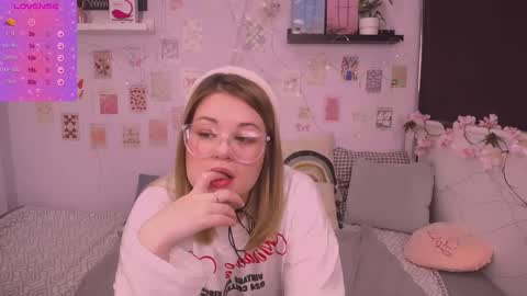 TESSA online show from 01-03-25, 03:05