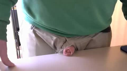 Test the Chat online show from 11-21-25, 06:39