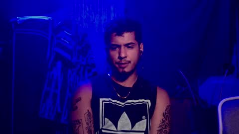 Milo online show from 12-17-24, 02:55