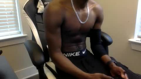 Snapshot of tevvdaren chatting on 10-31-25, 12:50 tevvdaren online show from 10-31-25, 12:50