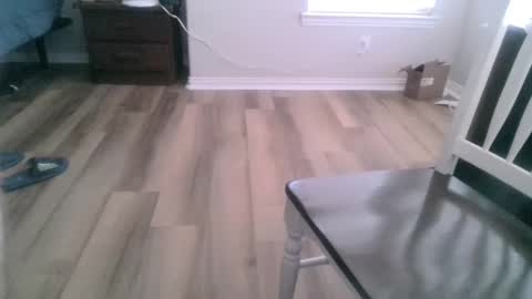 Snapshot of texansm chatting on 02-04-25, 09:52 Texan online show from 02-04-25, 09:52