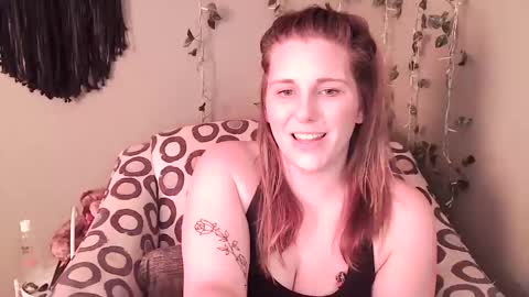 texasprincessk online show from 10-24-25, 07:43