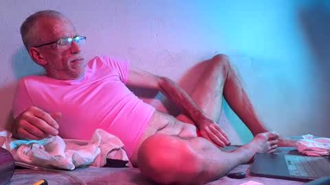 TexPig online show from 09-09-25, 02:27