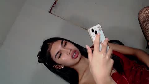 Luna online show from 01-04-25, 09:21