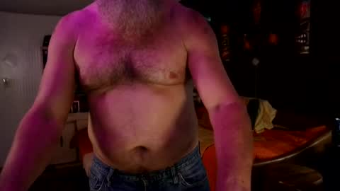 Snapshot of tha_commander69 chatting on 03-11-25, 01:34 tha Commander69 online show from 03-11-25, 01:34