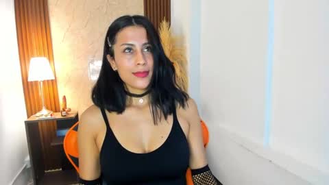 Sweet Thais  online show from 09-19-25, 12:06