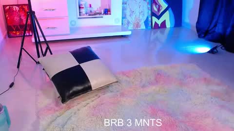 thalia  online show from 10-08-25, 11:02