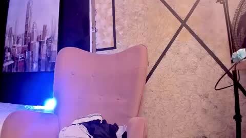 Thalia online show from 12-04-25, 05:28