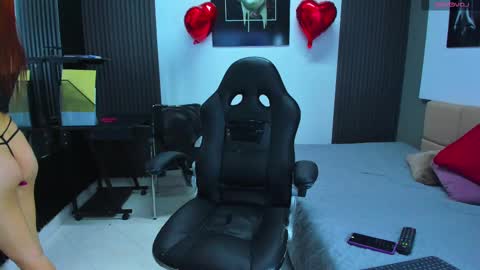 thaliana online show from 02-28-25, 02:42