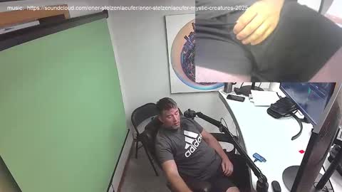 Snapshot of thaterkman chatting on 09-14-25, 03:05 thaterkman online show from 09-14-25, 03:05