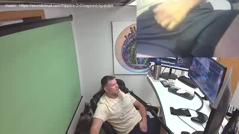 Snapshot of thaterkman chatting on 10-10-25, 02:16 thaterkman online show from 10-10-25, 02:16