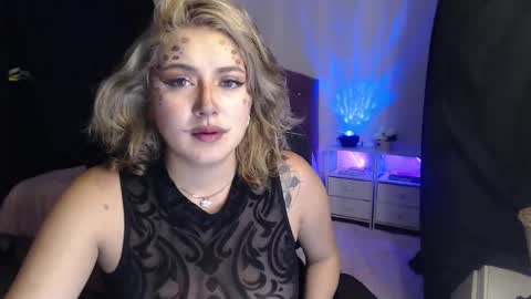   online show from 10-04-25, 04:43