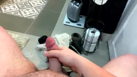 thathungboy0 online show from 03-09-25, 01:35