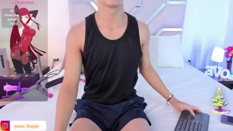 Thayler  online show from 12-19-25, 11:17