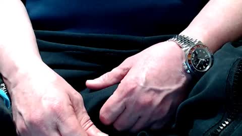 Snapshot of the1pocketrocket chatting on 01-09-25, 10:09 the1pocketrocket online show from 01-09-25, 10:09